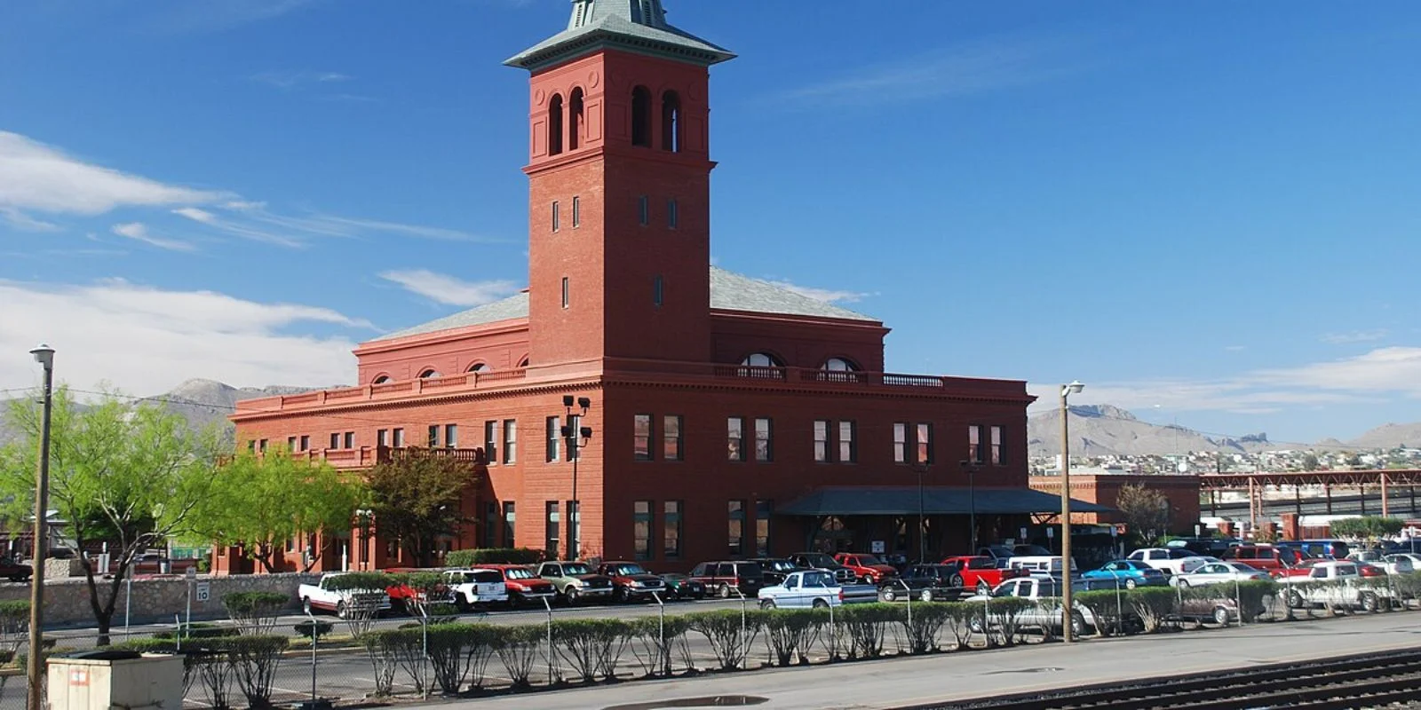 Parking at El Paso Amtrak Station – ELP