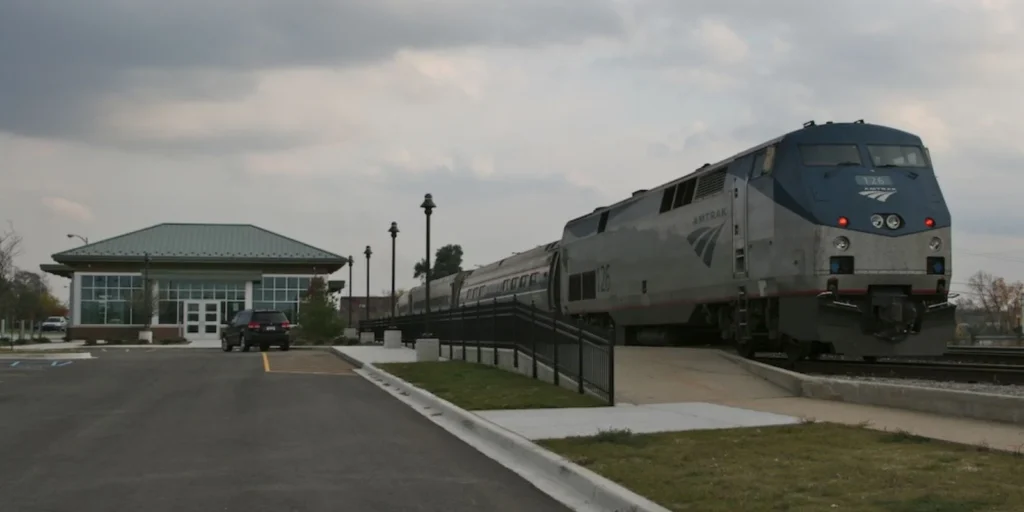 Amtrak Pontiac Station