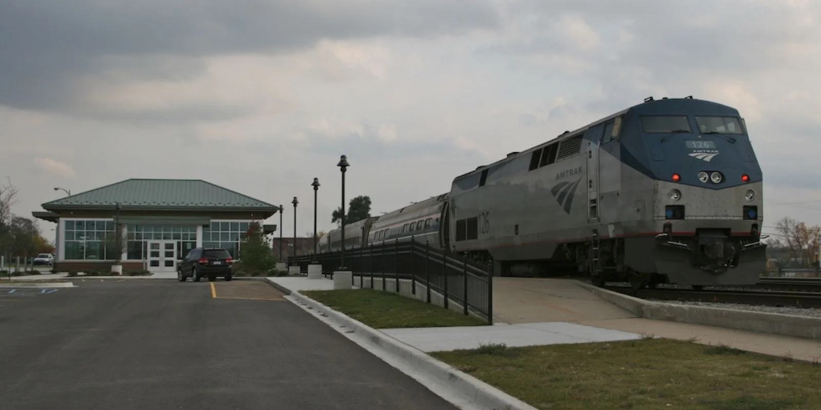 Parking at Pontiac Amtrak Station – PON