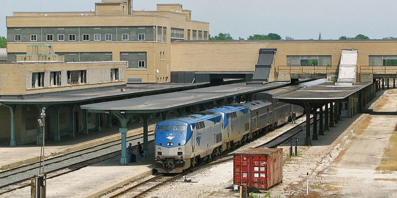 Parking at Toledo Amtrak Station – TOL