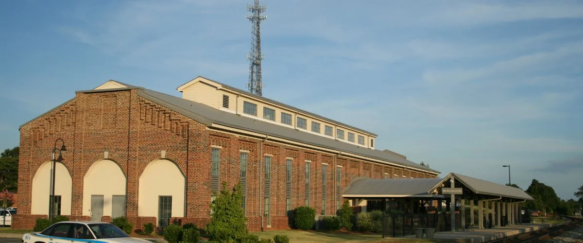 Burlington Amtrak Station​, Routes & Schedule