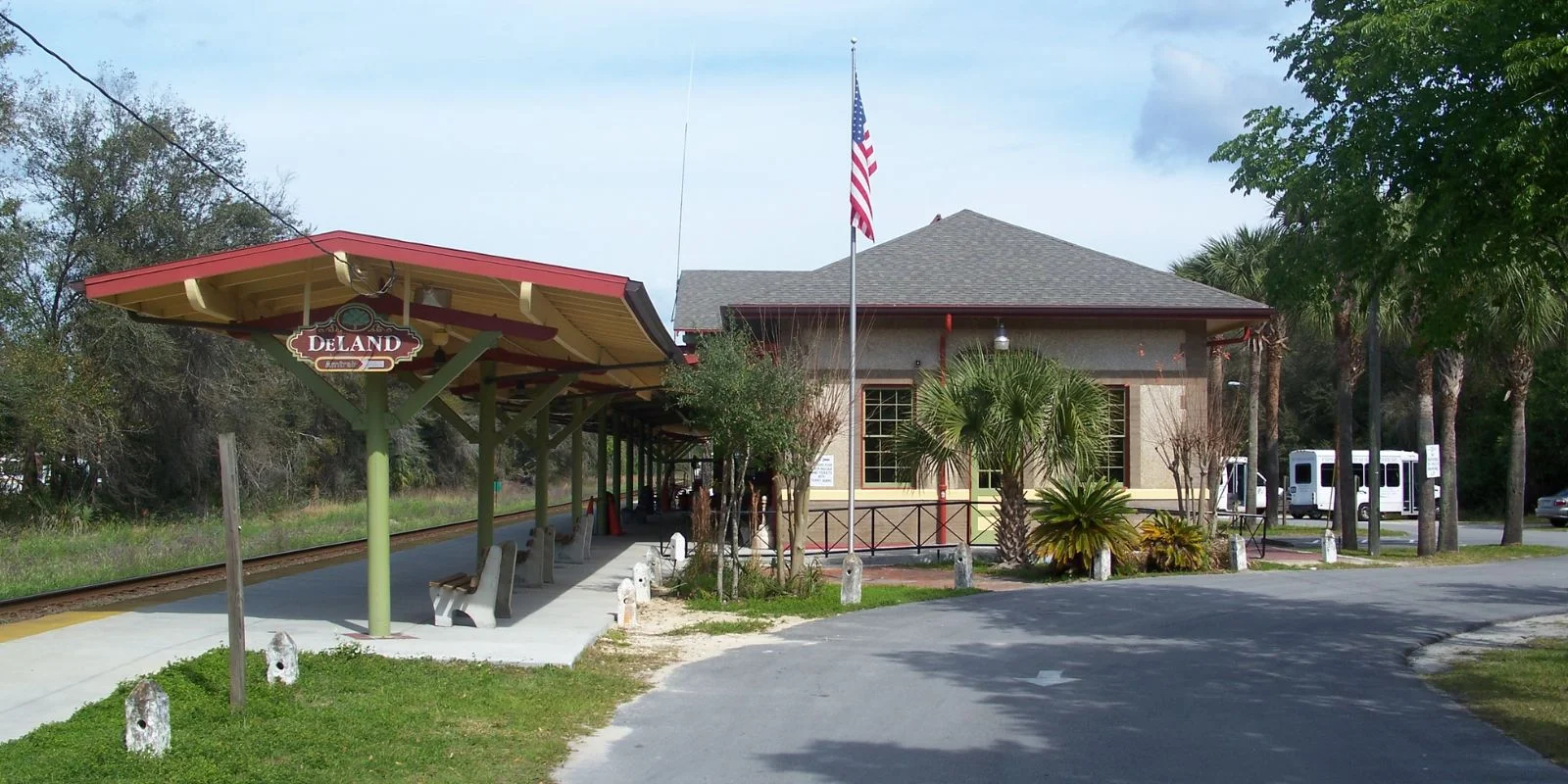 Parking at DeLand Amtrak Station – DLD