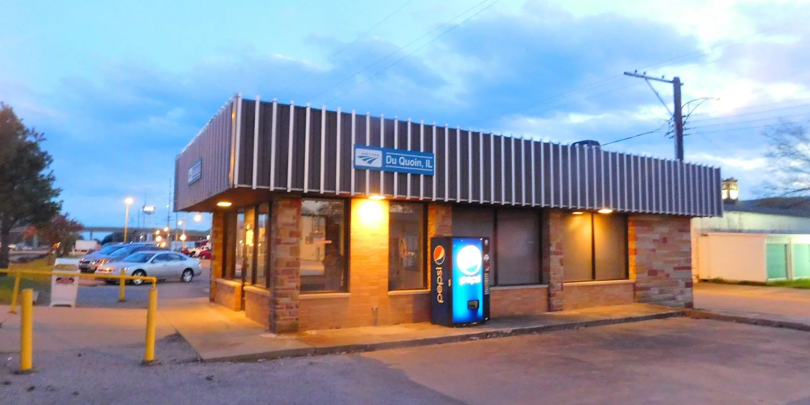 Du Quoin Amtrak Station​​, Routes & Schedule