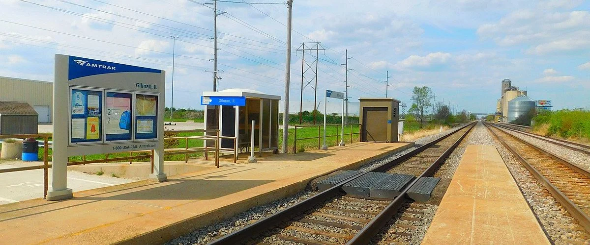 Gilman Amtrak Station, Routes & Schedule