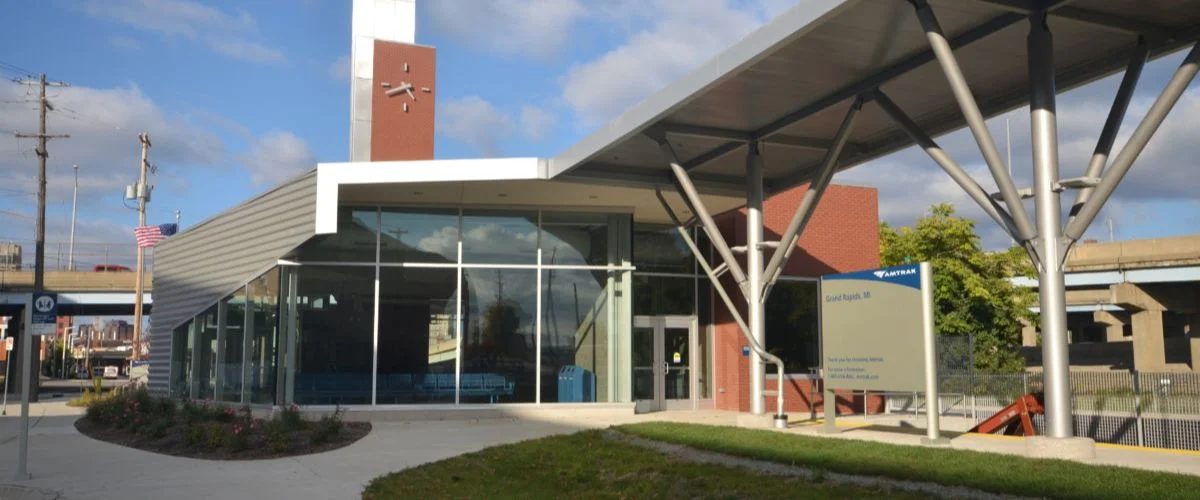 Grand Rapids Amtrak Station, Routes & Schedule
