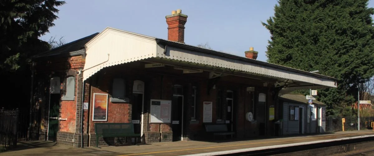 Hampshire Amtrak Stations, Routes & Schedule