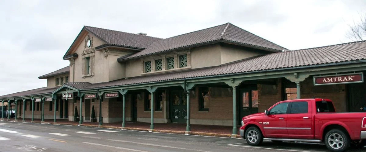 Hastings Amtrak Station, Routes & Schedule