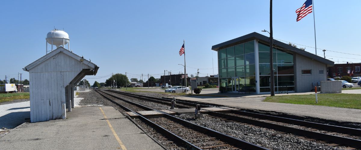 Kewanee Amtrak Station, Routes & Schedule