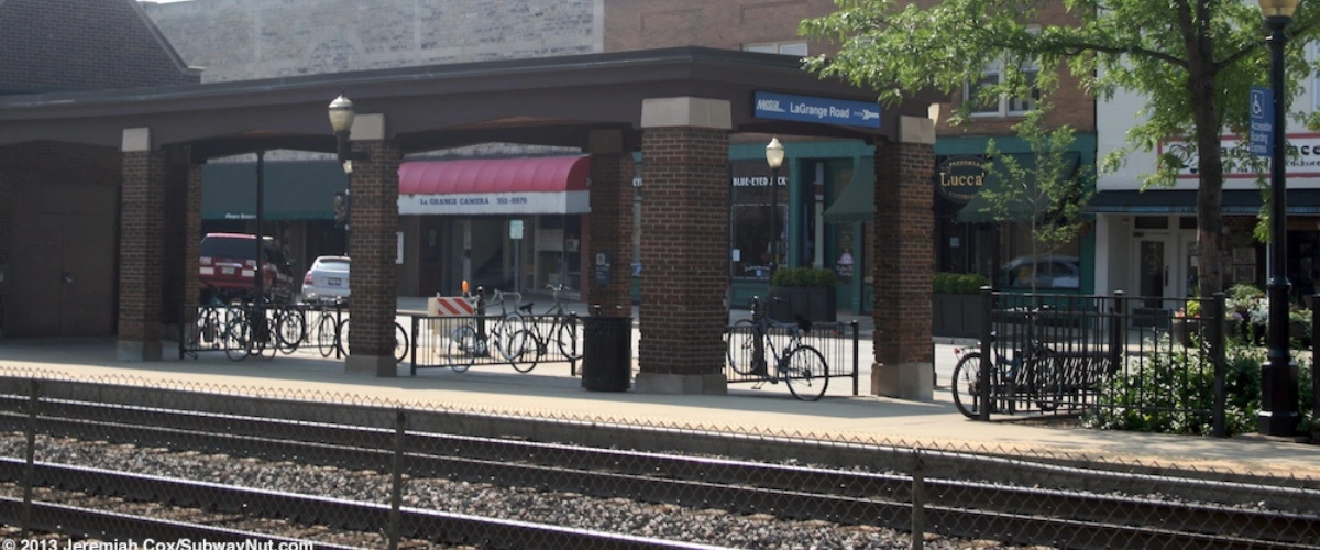 La Grange Amtrak Station, Routes & Schedule