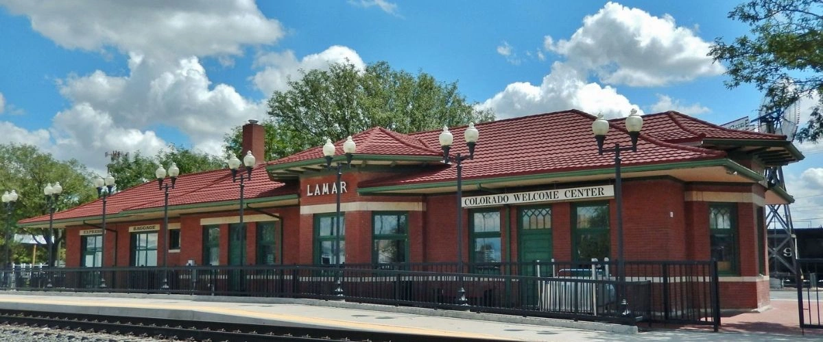 Lamar Amtrak Station, Routes & Schedule