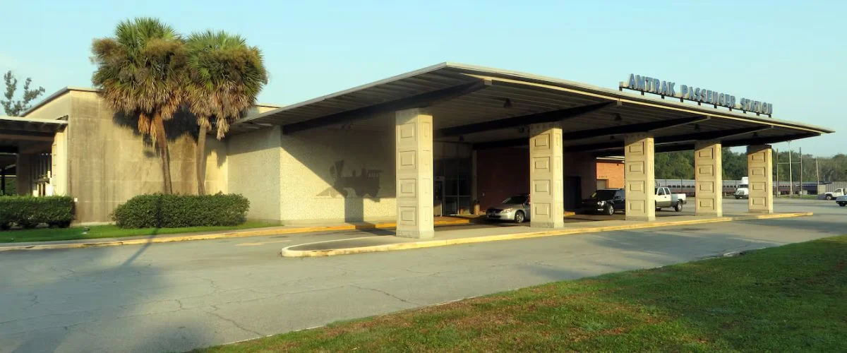 Savannah Amtrak Station, Routes & Schedule
