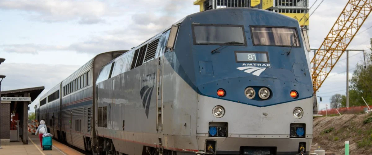 Amtrak Station Near Atkinson Municipal Airport (PTS)