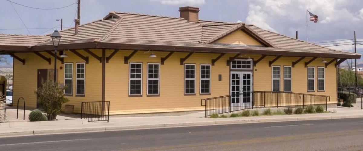 Amtrak Station Near Bisbee Municipal Airport (BSQ)