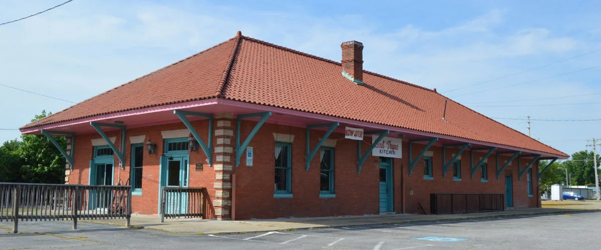 Amtrak Station near Elizabeth City Regional Airport (ECG)