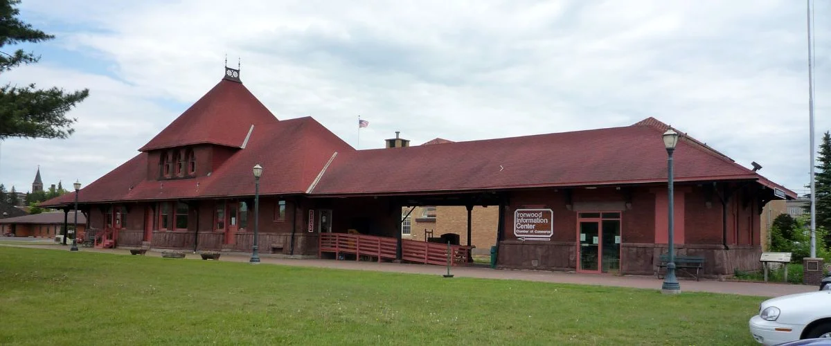 Amtrak Station Near Gogebic–Iron County Airport (IWD)