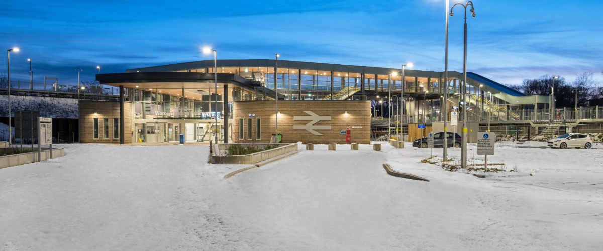 Amtrak Station Near Holy Cross Airport (HCR)