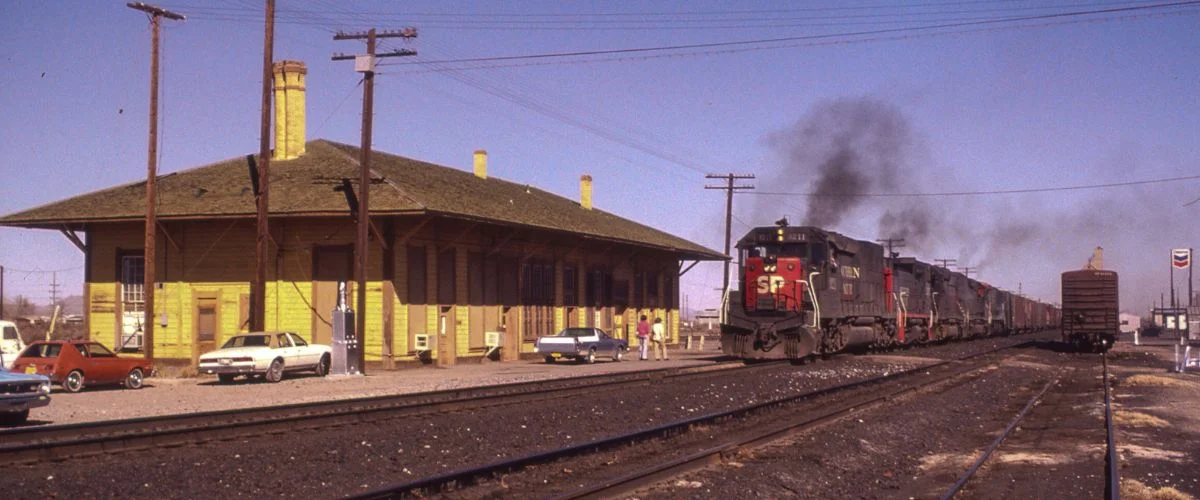 Amtrak Station Near Las Cruces International Airport (LRU)