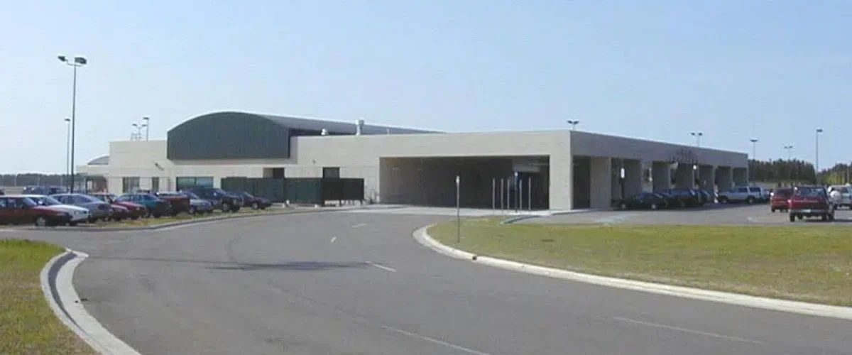 Amtrak Station Near Marquette Sawyer Regional Airport (MQT)