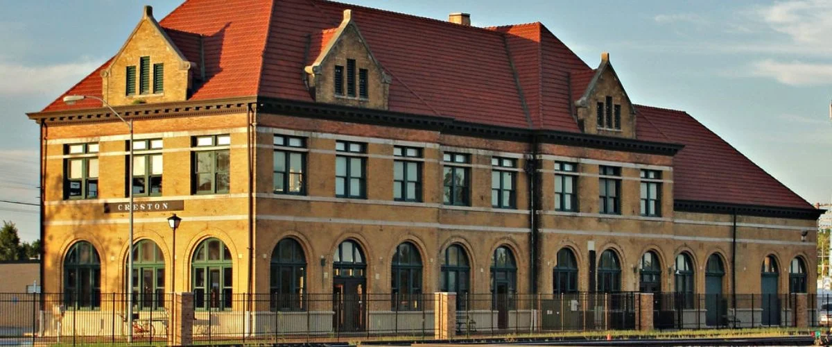 Amtrak Station Near Spencer Municipal Airport (SPW)