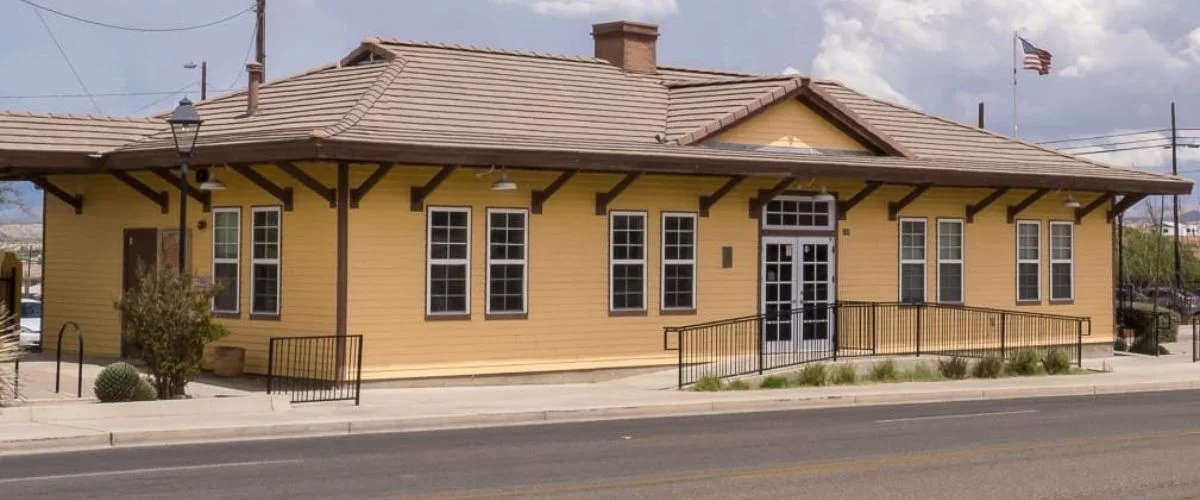 Amtrak Station near Benson Municipal Airport (BBB)