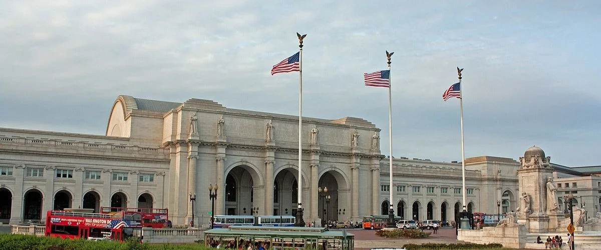 Amtrak Station near Capital City Airport (HAR)