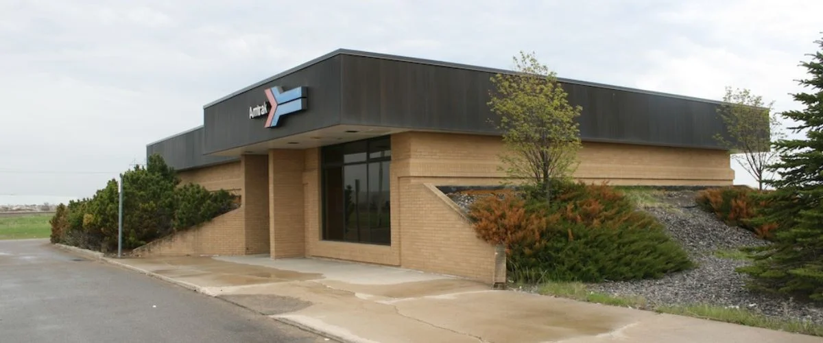 Amtrak Station near Crookston Municipal Airport (CKN)