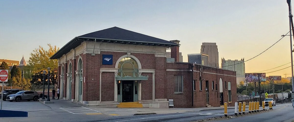Amtrak Station near Dalton Municipal Airport (DNN)