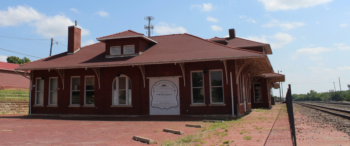 Amtrak Station near Fort Yukon Airport (FYU)