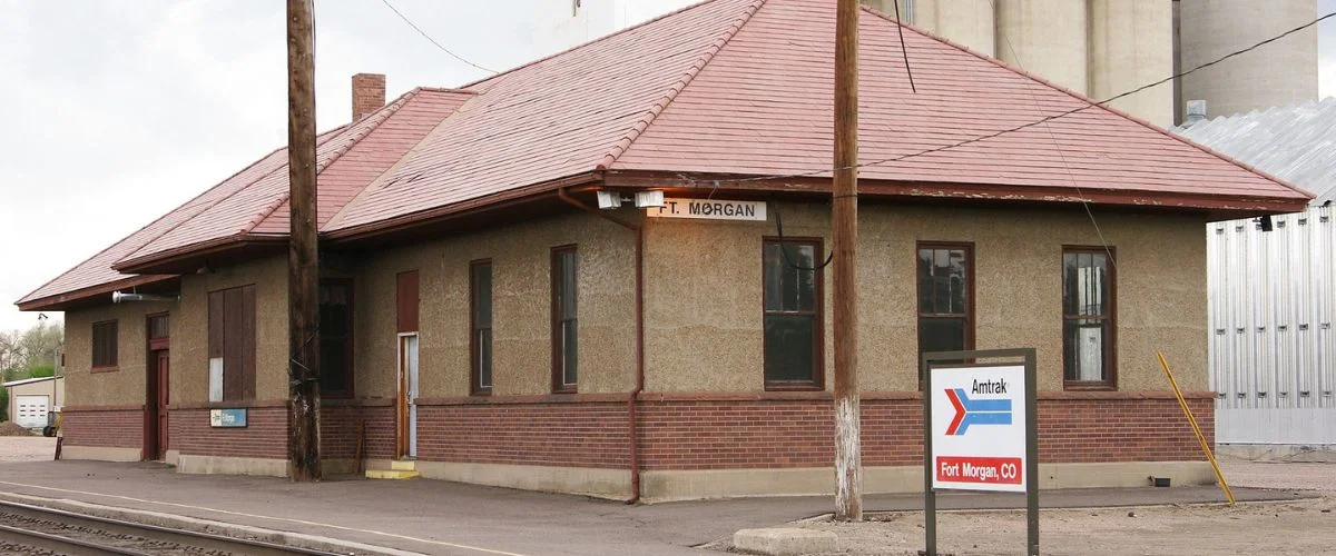Amtrak Station near Fort Morgan Municipal Airport (FMM)