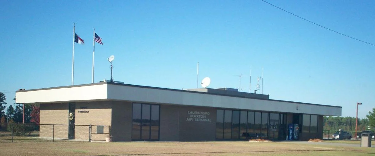 Amtrak Station near Laurinburg-Maxton Airport (MXE)