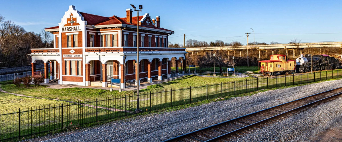Amtrak Station near Marshall Don Hunter Sr. Airport (MLL)