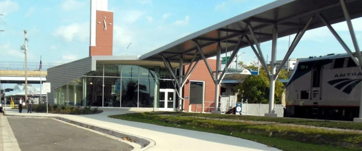 Amtrak Station near Nartron Field (RCT)