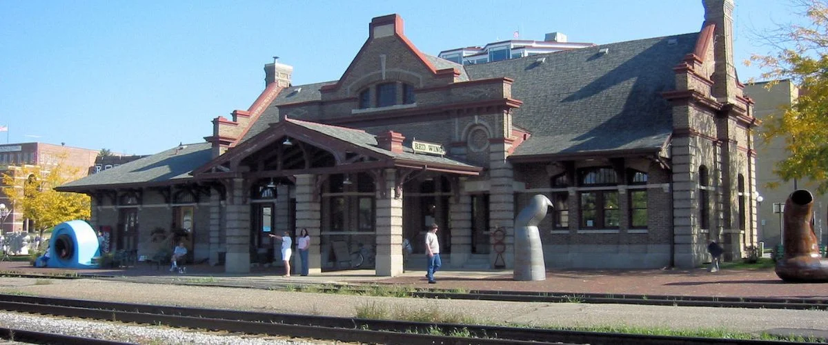Amtrak Station near Red Wing Regional Airport (RGK)
