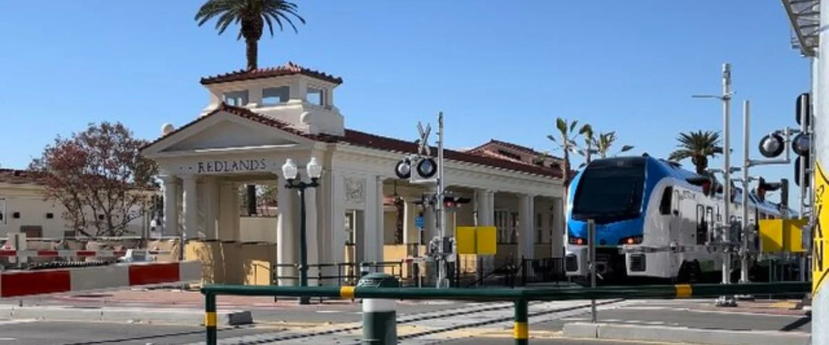 Amtrak Station near Redlands Municipal Airport (REI)