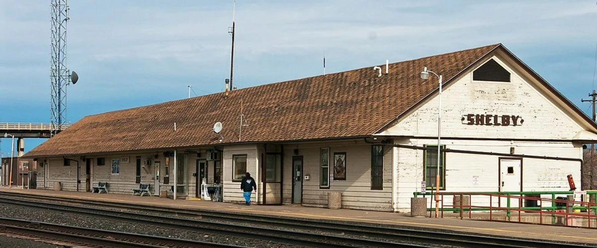 Amtrak Station near Shelby Airport (SBX)