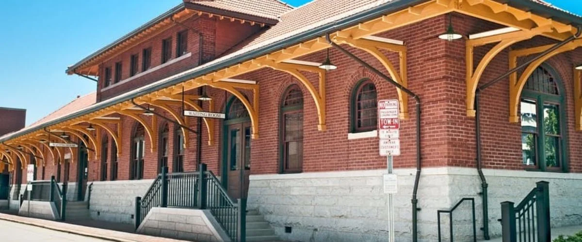 Amtrak Station near Thomasville Regional Airport (TVI)