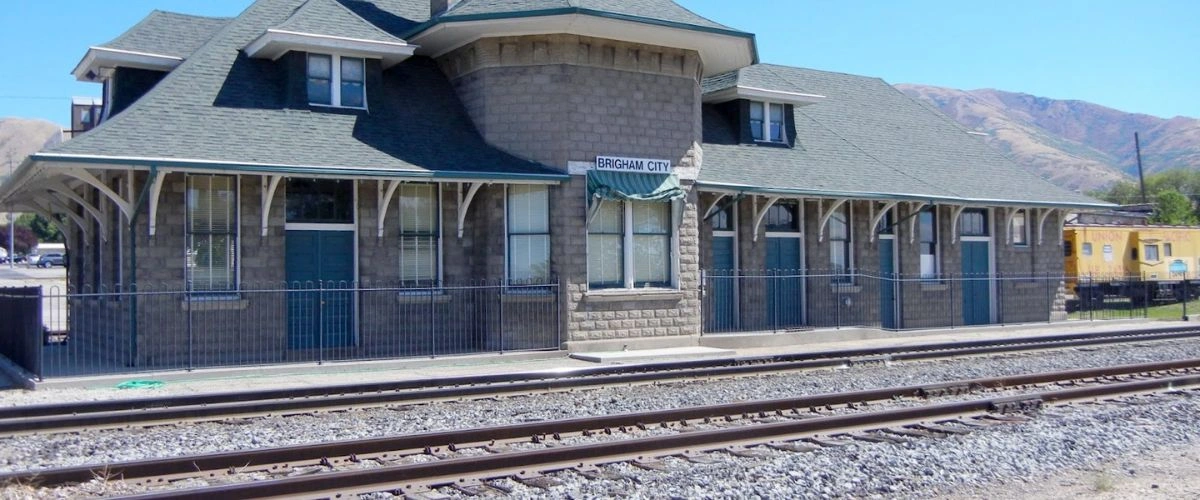 Brothers Amtrak Station