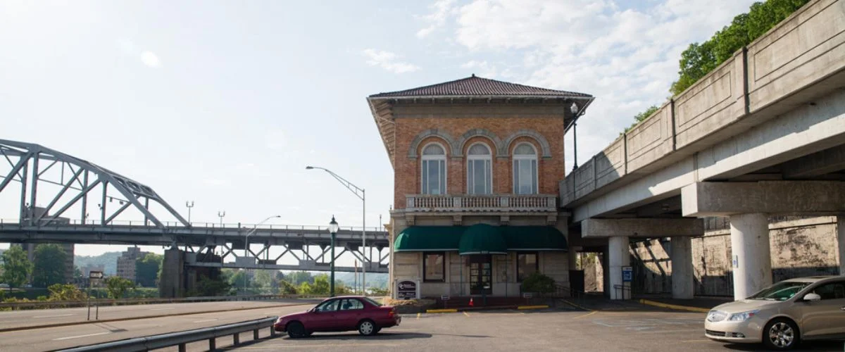 Charleston Amtrak Station, Route & Schedule