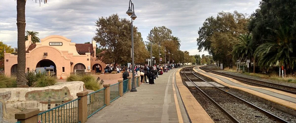 Amtrak Station Near Yolo County Airport (DWA)