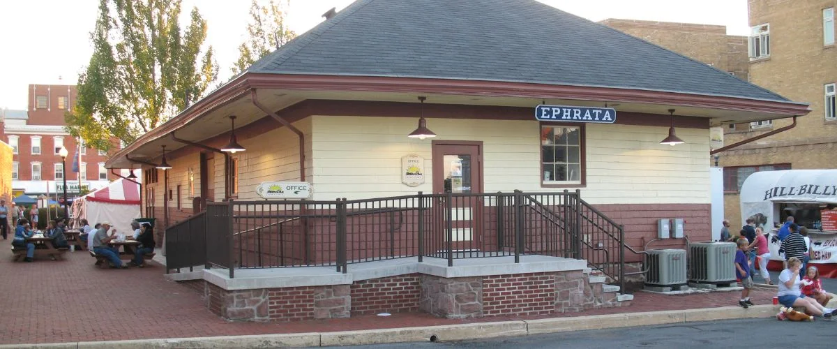 Ephrata Amtrak Station, Route & Schedule