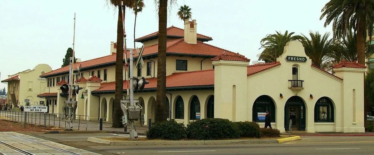 Amtrak Station Near Fresno Chandler Executive Airport (FCH)