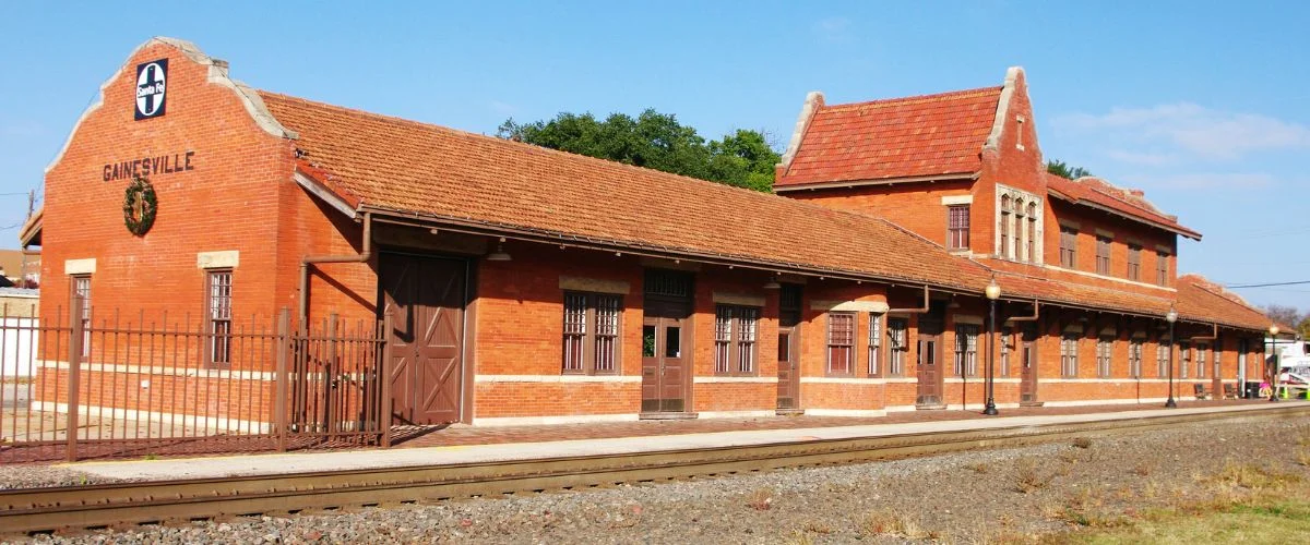 Gainesville, Texas Amtrak Station, Routes & Schedule