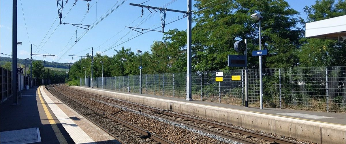 L’Anse Amtrak Station