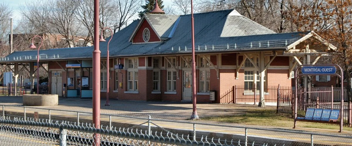 Montreal Amtrak Thruway Station