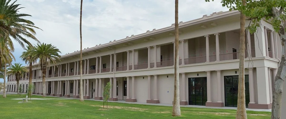 Amtrak Station Near Needles Airport (EED)