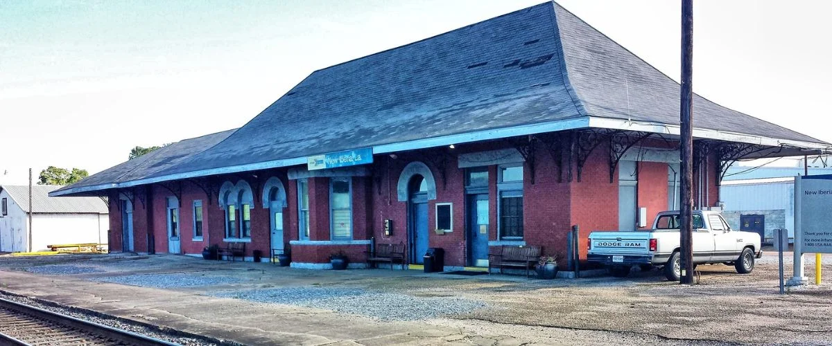 New Iberia Amtrak Station, Routes & Schedule