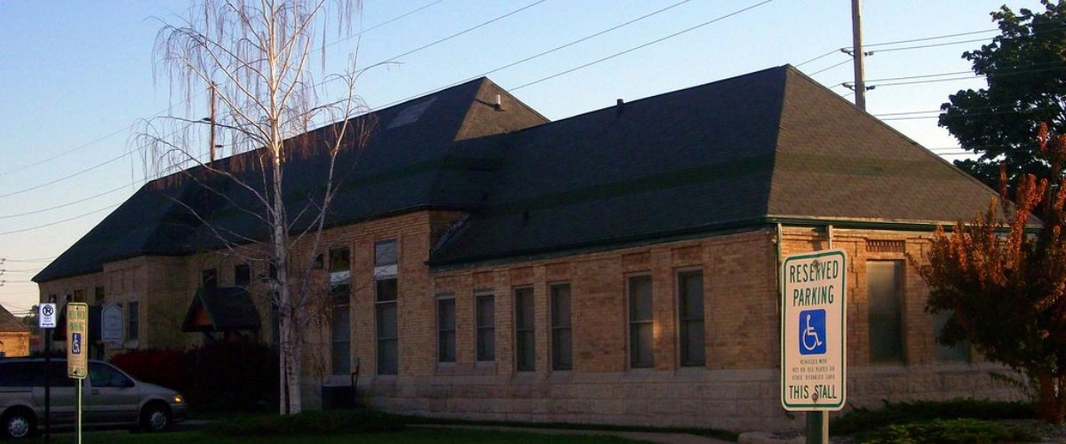 Oshkosh Amtrak Thruway Station