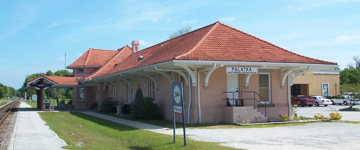 Palatka Amtrak Station, Routes & Schedule
