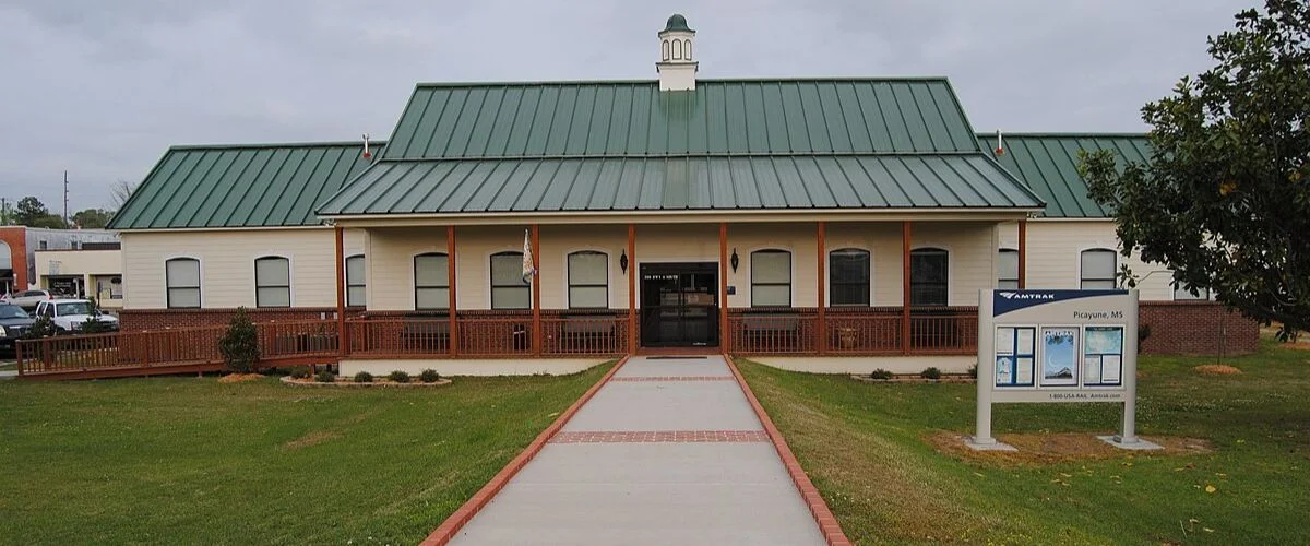 Picayune Amtrak Station, Routes & Schedule