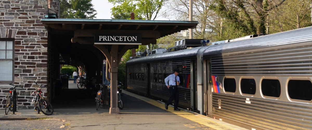 Princeton Junction Amtrak Station, Routes & Schedule